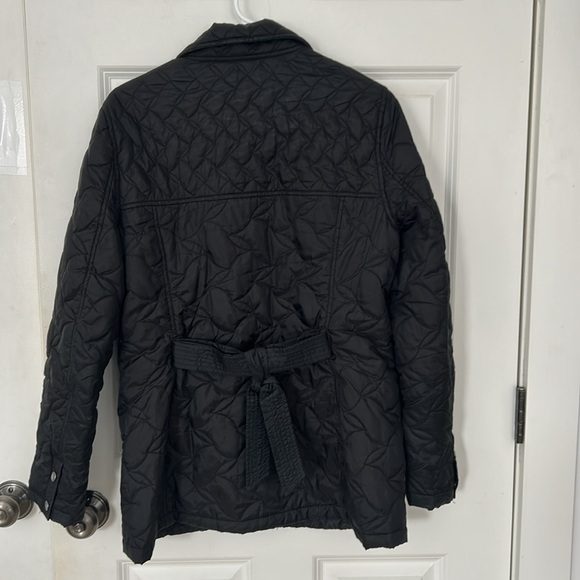 Lands' End Black Quilted Jacket Size Smalll 6-8 snap button down pockets - Picture 2 of 7